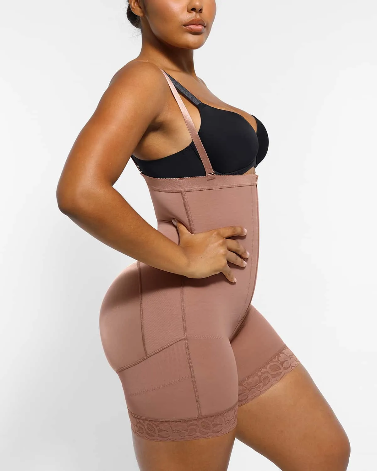 Bare Essentials™ AirSlim® Firm Tummy Compression Mid Thigh Short - Image 17