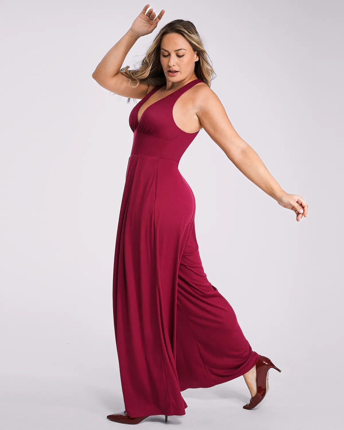 Bare Essentials™ AirSlim® Deep Plunge Built-In Shaping Jumpsuit - Image 3